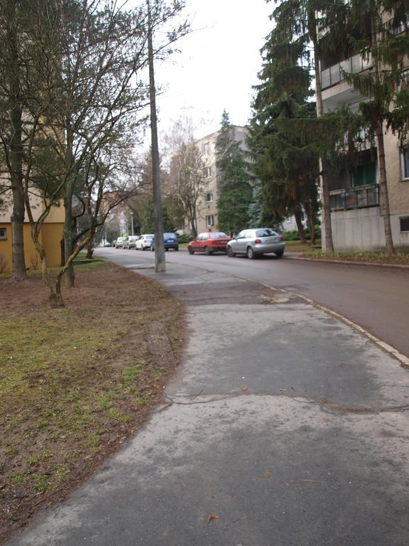 Evi Apartman Eger Exteriör bild